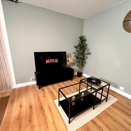 Le P'tit Montreuillois - Proche Paris Appartement